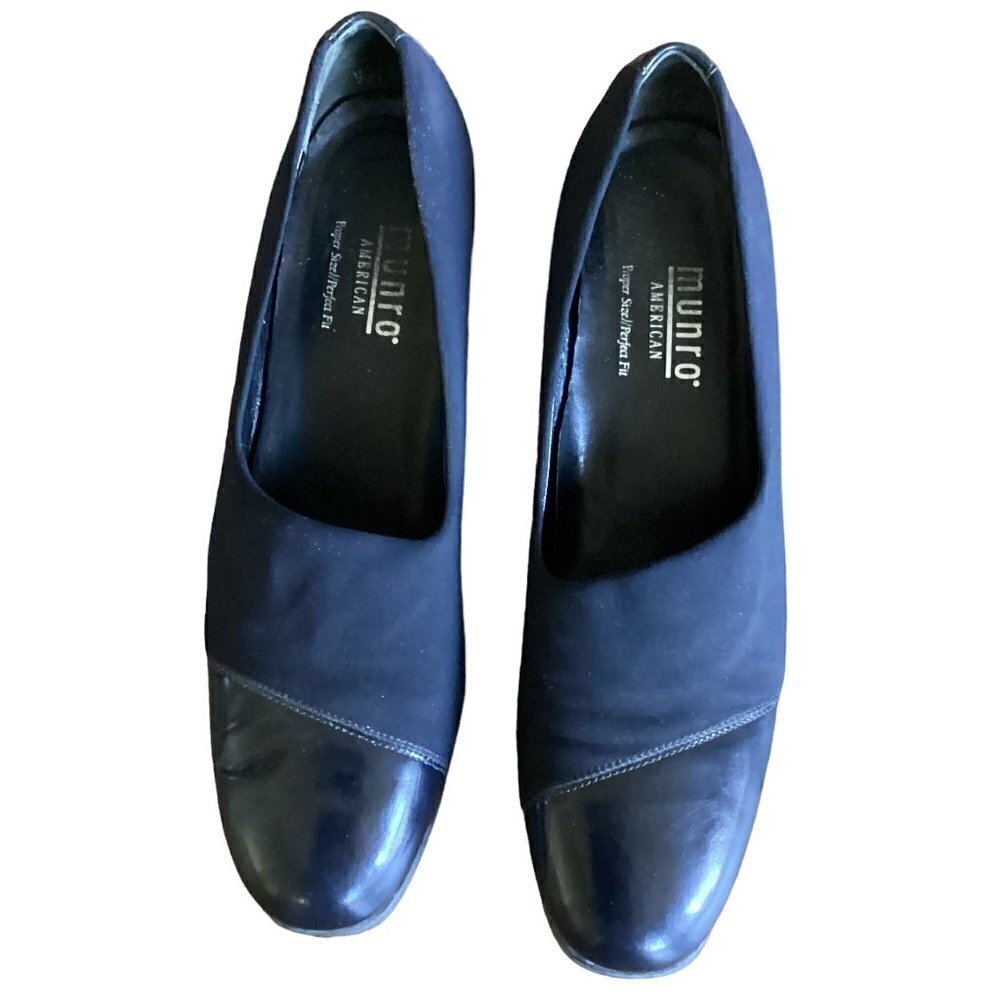 Munro Julia Black Micro Stretch Leather Tip Pumps Sz 6‎ #122S